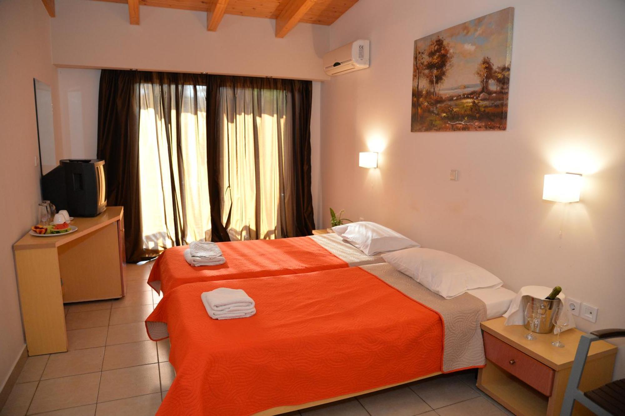Heleni Beach Hotel Ialysos  Zimmer foto