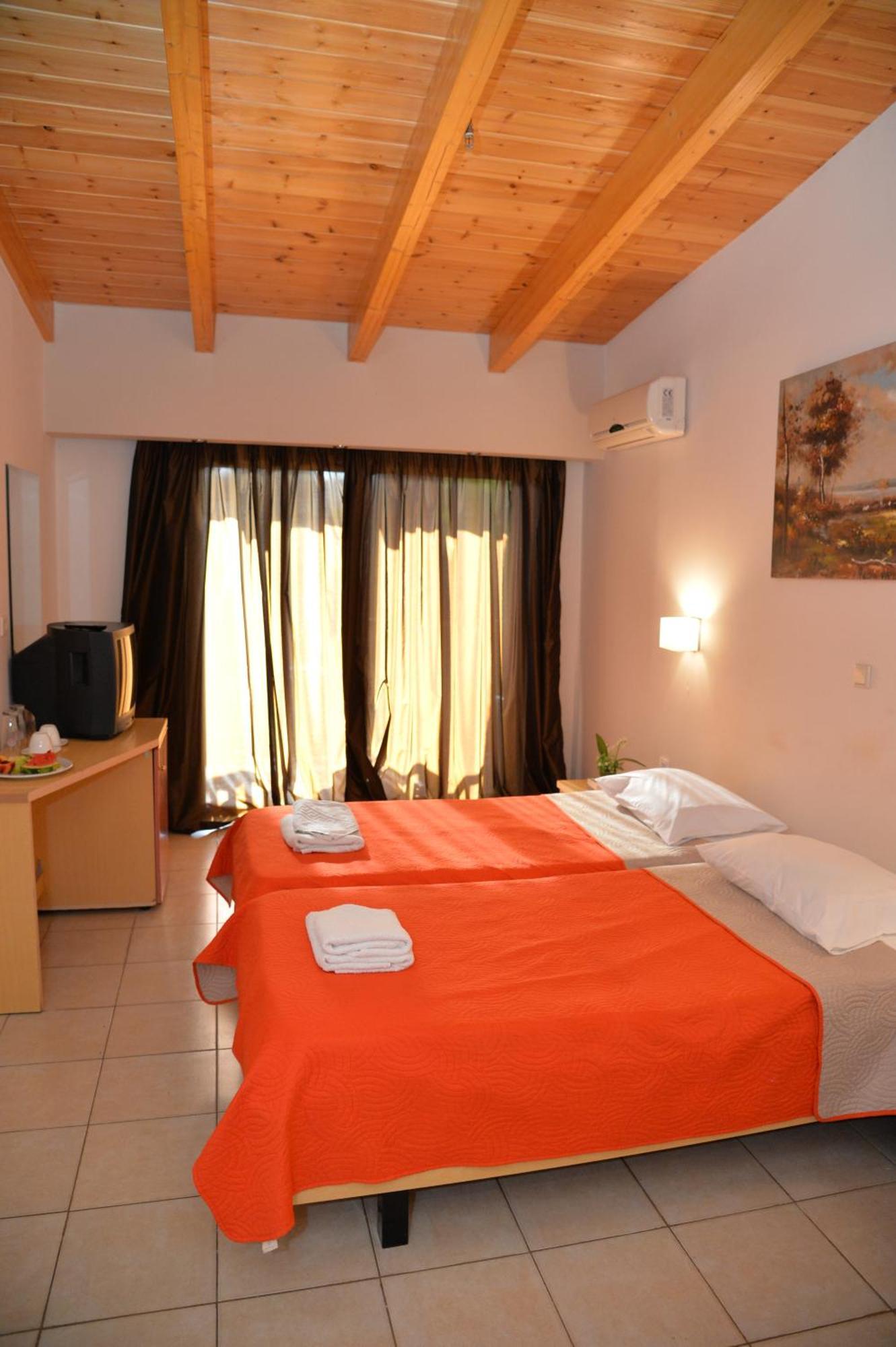 Heleni Beach Hotel Ialysos  Zimmer foto